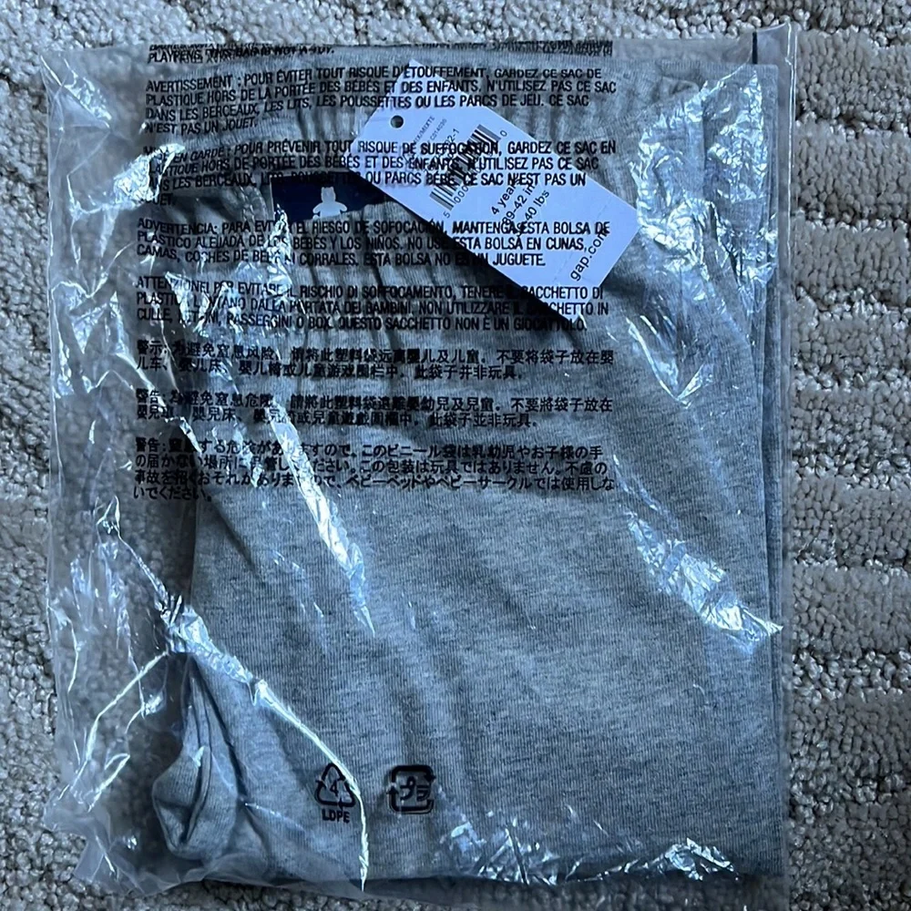 NWT Gap Playtime Favorites Legging in Gray